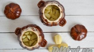 Картошка в горшочках в микроволновке