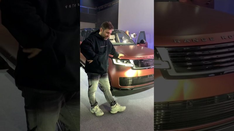 1.200.000 зеркал | Фары нового Range Rover | #shorts