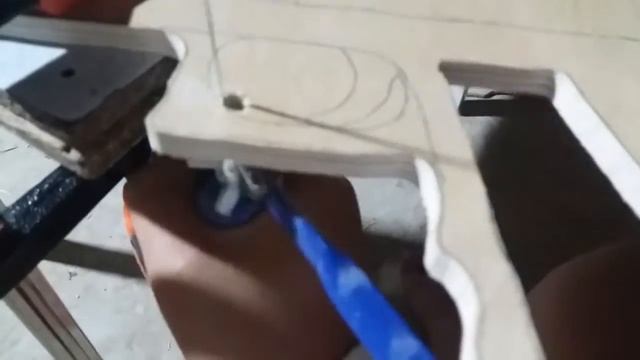 Как сделать Glock-18 из дерева? CS:GO смотреть онлайн