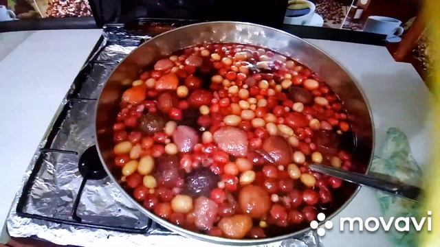 Компот из замороженных ягод/ смотреть онлайн