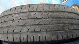 Dunlop Enasave RV504 215/60R17