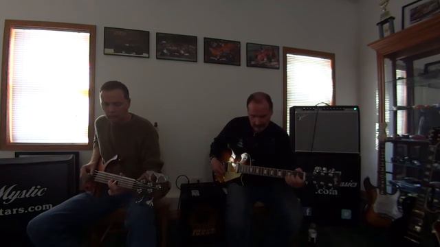 Entwistle HV58+ Pickup Demo/Mystic Guitars/Howie & Dan смотреть онлайн