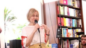 Дарья Донцова призналась: у меня нет мышц на спине после операций