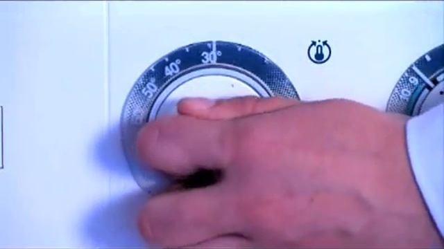 Предварительная стирка халатов с новым Ariel ProZim7 смотреть онлайн