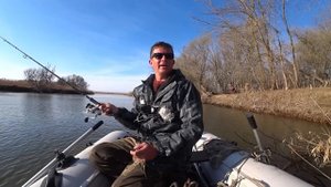 Рыбалка с убытками. Ловля хищника с лодки на Джиг в Астрахани 2023