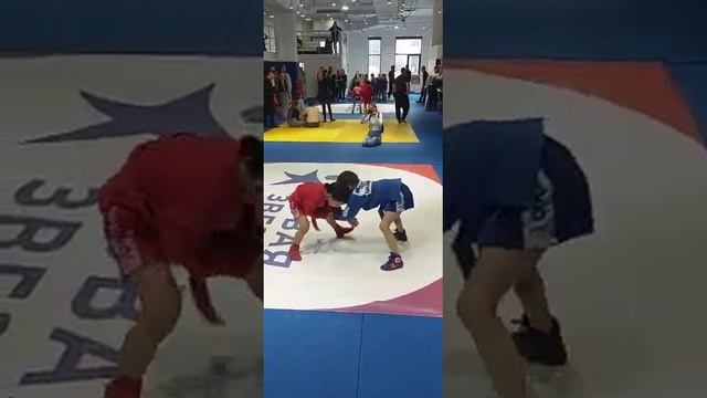 я выграл полу финал со счётом 12 0 у меня 12 баллов а мой самерник у него о баллов Ск чистая победа смотреть онлайн