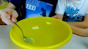 Делаем слайм! Слайм или лизун своими руками! Лизун в домашних условиях