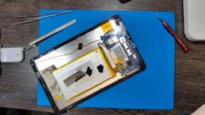 ЗАМЕНА РАЗЪЁМА ЗАРЯДКИ И АККУМУЛЯТОРА PRESTIGIO WIZE 3131