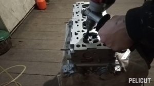 собираем головку блока цилиндров притирка клапанов....форд Мондео 2