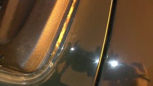 Эта проблема есть у каждого Нивавода | Ржавеют стойки Покраска-полировка Нивы Снимаем лобовое стекло