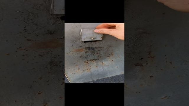 Закрывашка на замочную скважину.