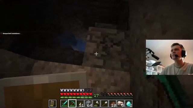 ВЫЖИВАНИЕ В МАЙНКРАФТ 1.18.1 ВТОРОЙ СТРИМ, запускаю на час! Без модов смотреть онлайн