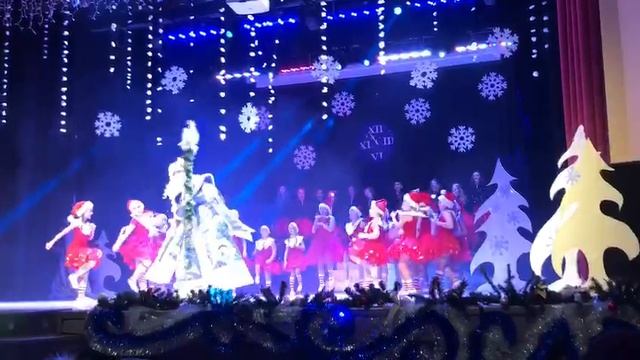 VID-20231226-WA0020 Новогодний танец