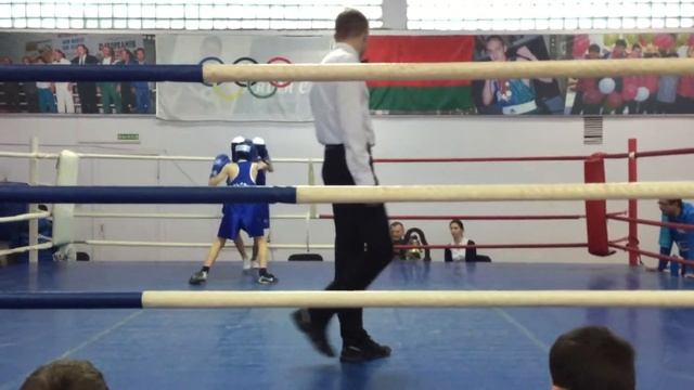 Бокс Глеб Кордюшов 2007 БОЙЧЕ с Игнат Говор 2005 2р Чемп Мн Ахилес Минск 14 11 2017 смотреть онлайн