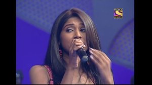 Amisha की हुई 'Kaho Naa Pyar Hai' पे Grand Entry | Indian Idol Season 2