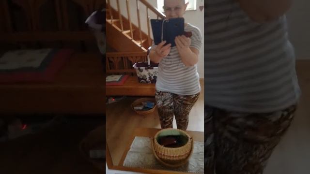 Стригусь налысо второй раз В этом 2023 году. Попробую маски с серой. смотреть онлайн