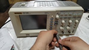 Мой осциллограф RIGOL DS1102E 2 канала по 100 МГц