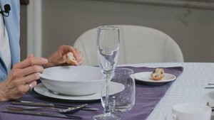 КоммуникациЯ Марина Левада - Столовый этикет