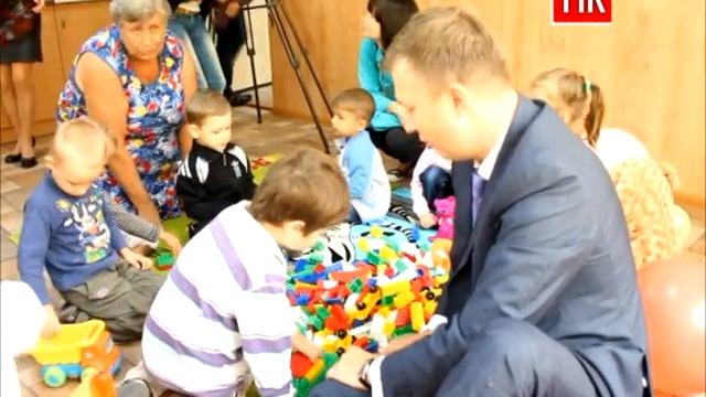 Николаенко и Саинсус поиграли с детьми смотреть онлайн