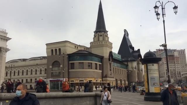 Площадь трёх вокзалов в Москве. Вид на город - круговая панорама