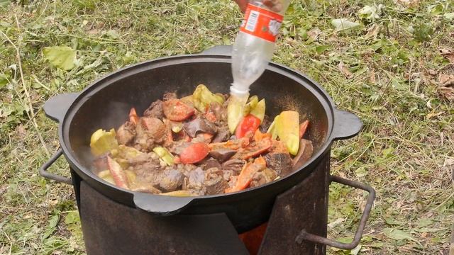 ДЖИЗ БЫЗ В КАЗАНЕ НА КОСТРЕ. Национальное блюда Азербайджана от КУЛИНАР КАВКАЗА.