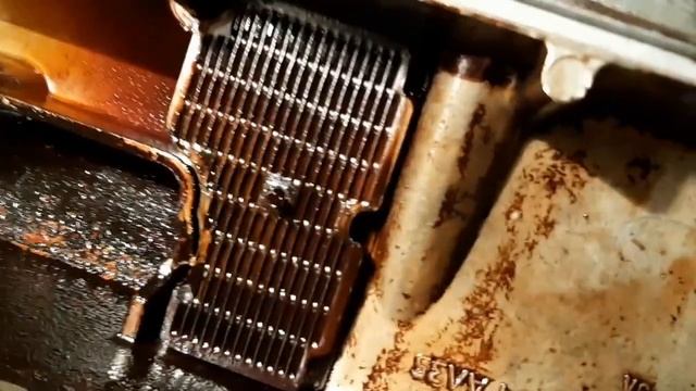 ВАЗ 2114 - 2115 1.6 8 кл | Как и чем отмыть клапанную крышку | Замена прокладки смотреть онлайн