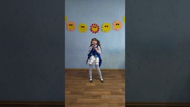 Громенкова Валерия (8 лет).Песня ,,Мой дом Беларусь" смотреть онлайн