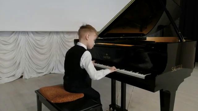 46 Дураков Егор: Л. ван Бетховен. Сонатина G-dur. 1 ч.; У. Гиллок "Зимний пейзаж" смотреть онлайн