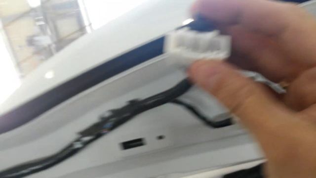 Установка кмеры заднего вида на Mazda 3 2014 хэтчбек 1 (процесс) смотреть онлайн