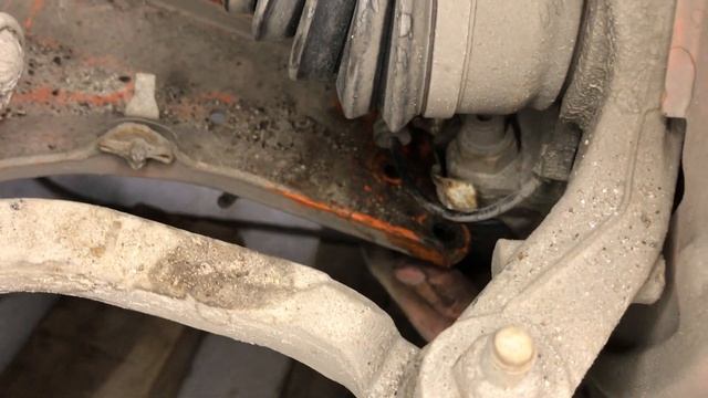 Как снять подрамник на Рено Лагуна 2? смотреть онлайн