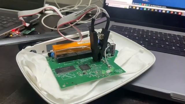 Extracting  Firmware from Embedded Device : Firmware Extraction