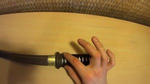 Традиционный японский кинжал