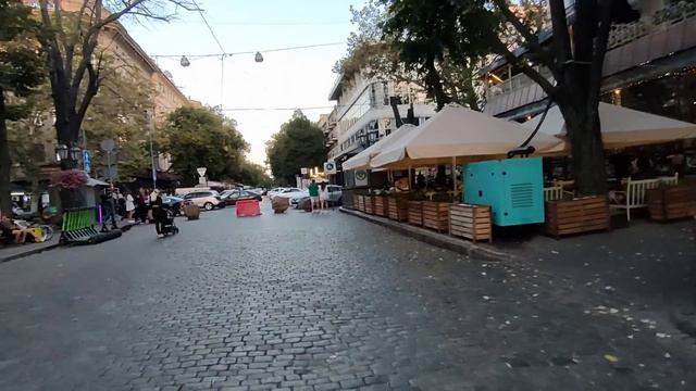 Одесса. 23 сентября 2023. Вечер Дерибасовская. смотреть онлайн