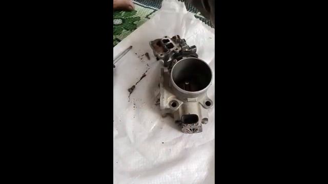 Suzuki Liana Throttle Body Tuning up Procedure. This video is uploaded for Liana Lovers only. смотреть онлайн
