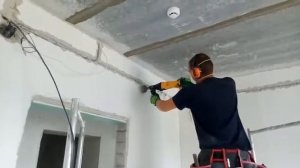 Сверление отверстия под распред.коробку.