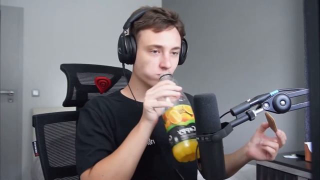 ДОМЕР Забыл ВЫКЛЮЧИТЬ Свой СТРИМ НА Сервере В Майнкрафт? смотреть онлайн