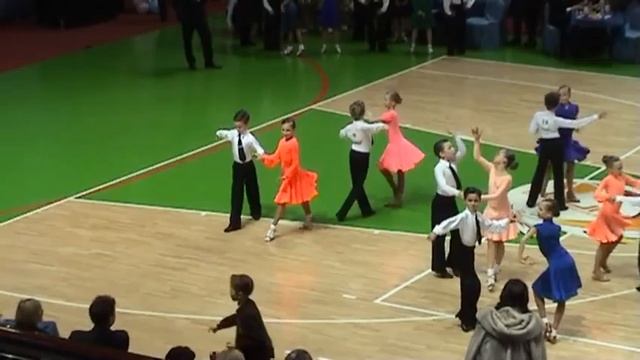 Рождественский вальс 2009 - Румба (Дети2OK) смотреть онлайн