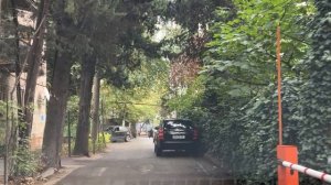 Тбилиси. Черноморская улица. Городок. Прогулка по уютному двору.