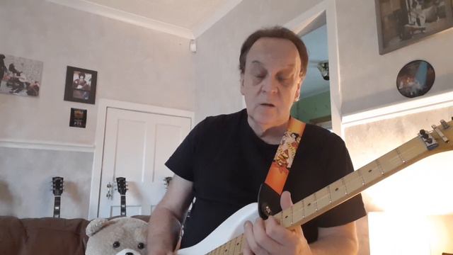 A Tale Of Two Guitar Solos ! Dann Huff and Steve Lukather. смотреть онлайн