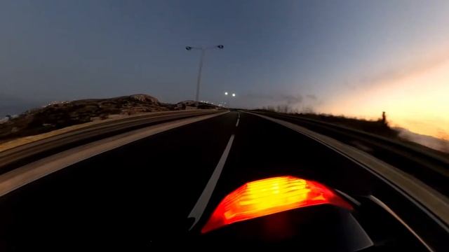 Chasing Sunset - Yamaha FZ6 - Dominator Exhaust смотреть онлайн