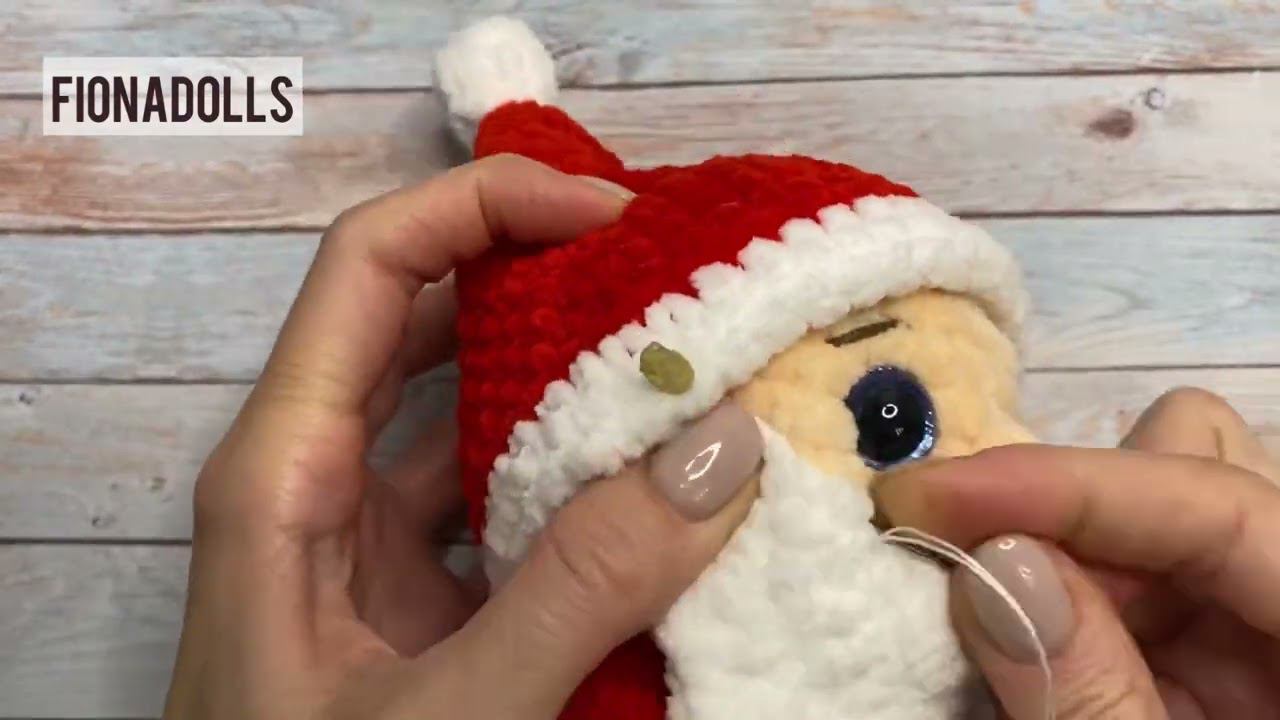 Вязание крючком. Как связать крючком бороду и шапку Санты, Fiona_dolls
