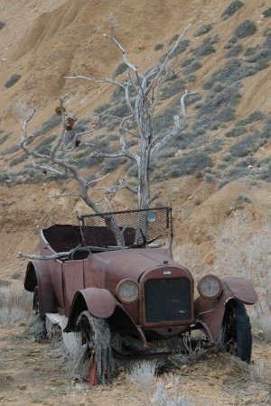 НЕОБЪЯСНИМОЕ.