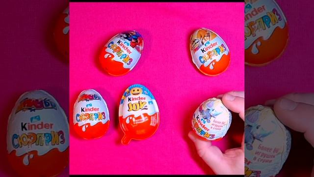 Candy's Kinder ASMR lollipops satisfying video relaxing Kinder Joy, Kinder Surprise #shorts (8)