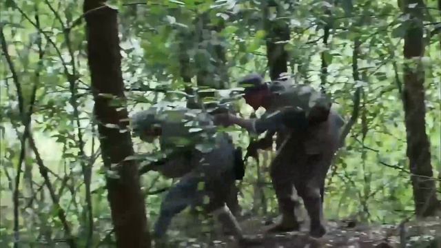 [Kung Fu Movie] The beauty turned out to be a Kung Fu master and beat up the Japanese soldiers!