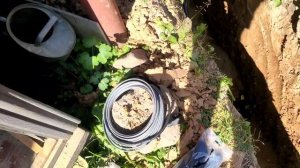 провёл воду из колодца в дом