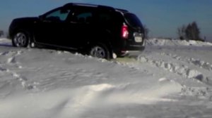 дастер по снегу