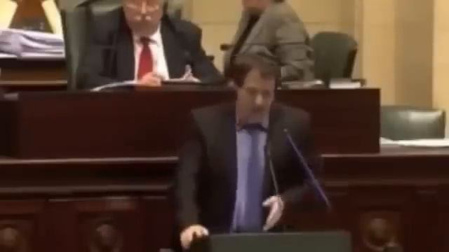 Депутат Европарламента׃ Открыл глаза Украинцам на Европу   вы будете рабами!