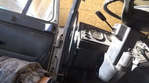 6/24 Ремонт МАЗ-5551, неудачная установка стекла. (18 марта)