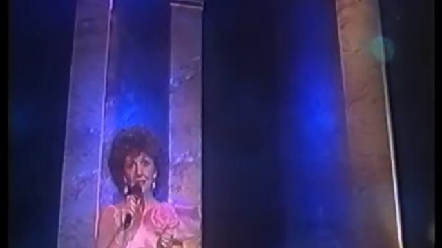 MARION MARTIN Sings - MAGGIE смотреть онлайн