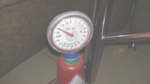 Как учиться работать с педалью газа.